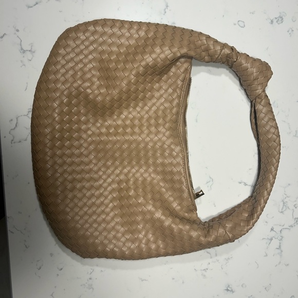 Anthropology Melanie Bianco woven handbag - Picture 9 of 10